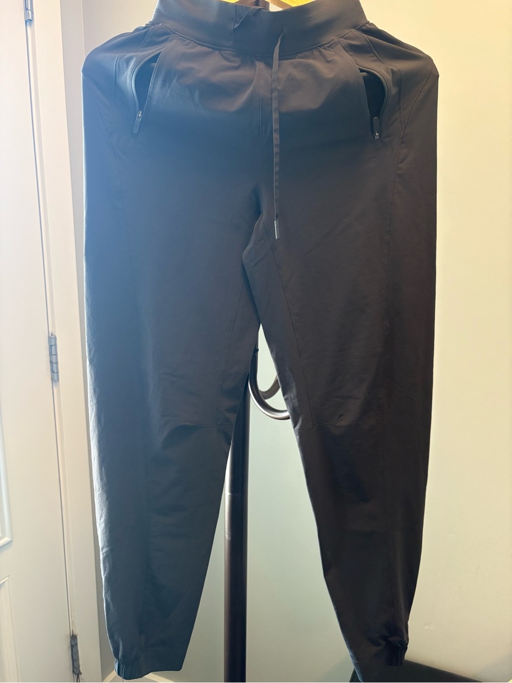 lululemon athletica Men's Black Performance Joggers